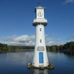 Photograph by Ted Richards of the Scott memorial in Roath Park